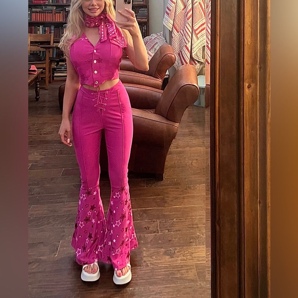 SPIRIT Western Barbie Costume with Bandana in Size SMALL